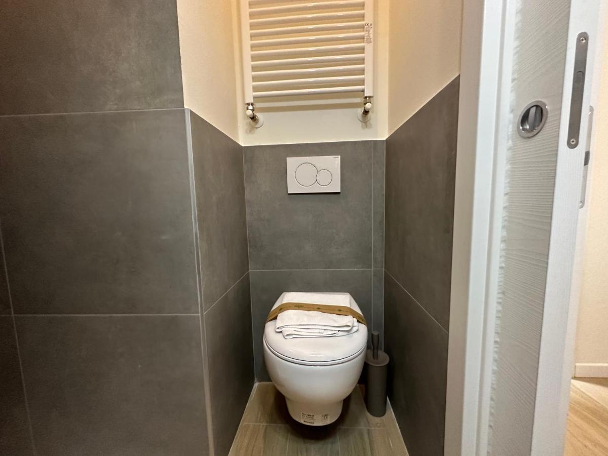 פירנצה Bonnie Boutique Apartment מראה חיצוני תמונה