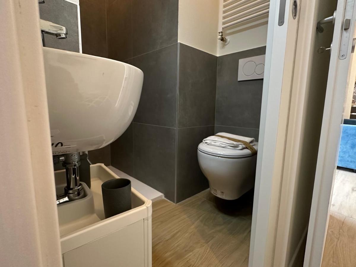 פירנצה Bonnie Boutique Apartment מראה חיצוני תמונה